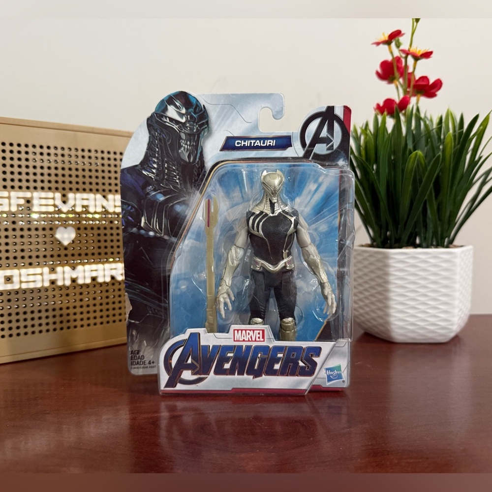 New Avengers Hasbro Marvel Chitauri 6"-Scale Marvel Villain Action Figure Toy
